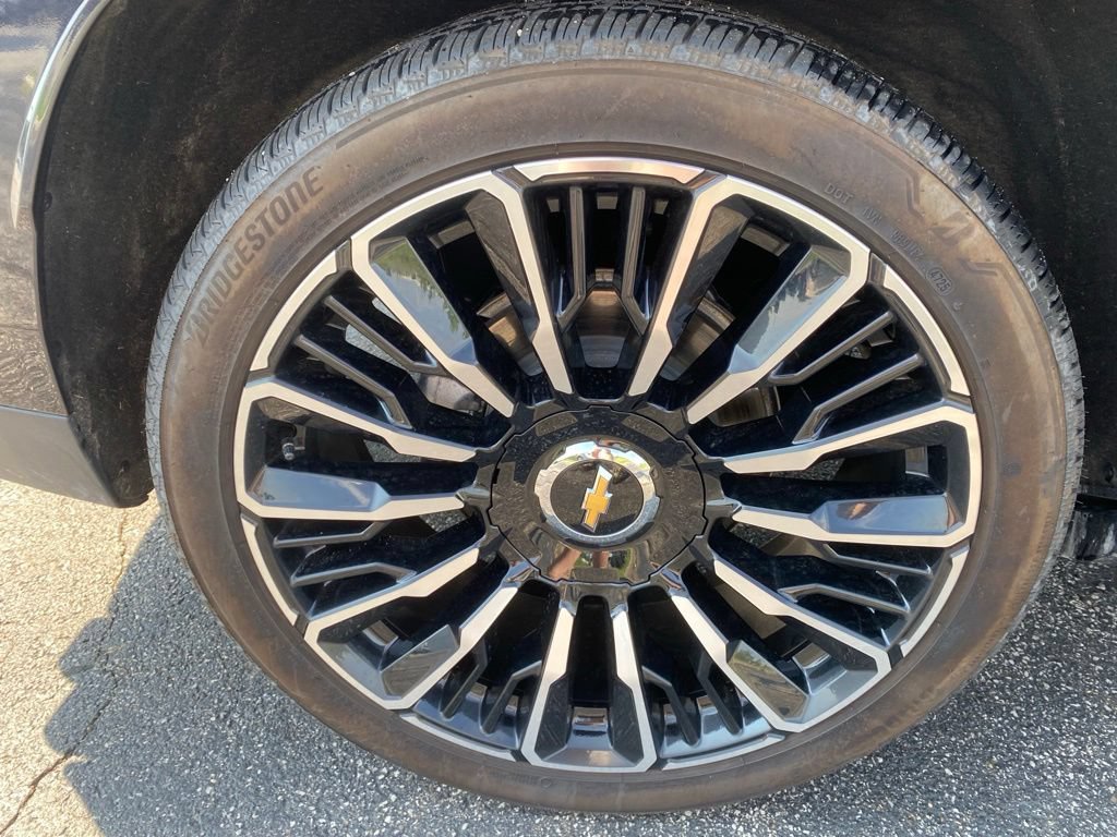 New 2026 Chevrolet Tahoe High Country AWD/4WD image 37