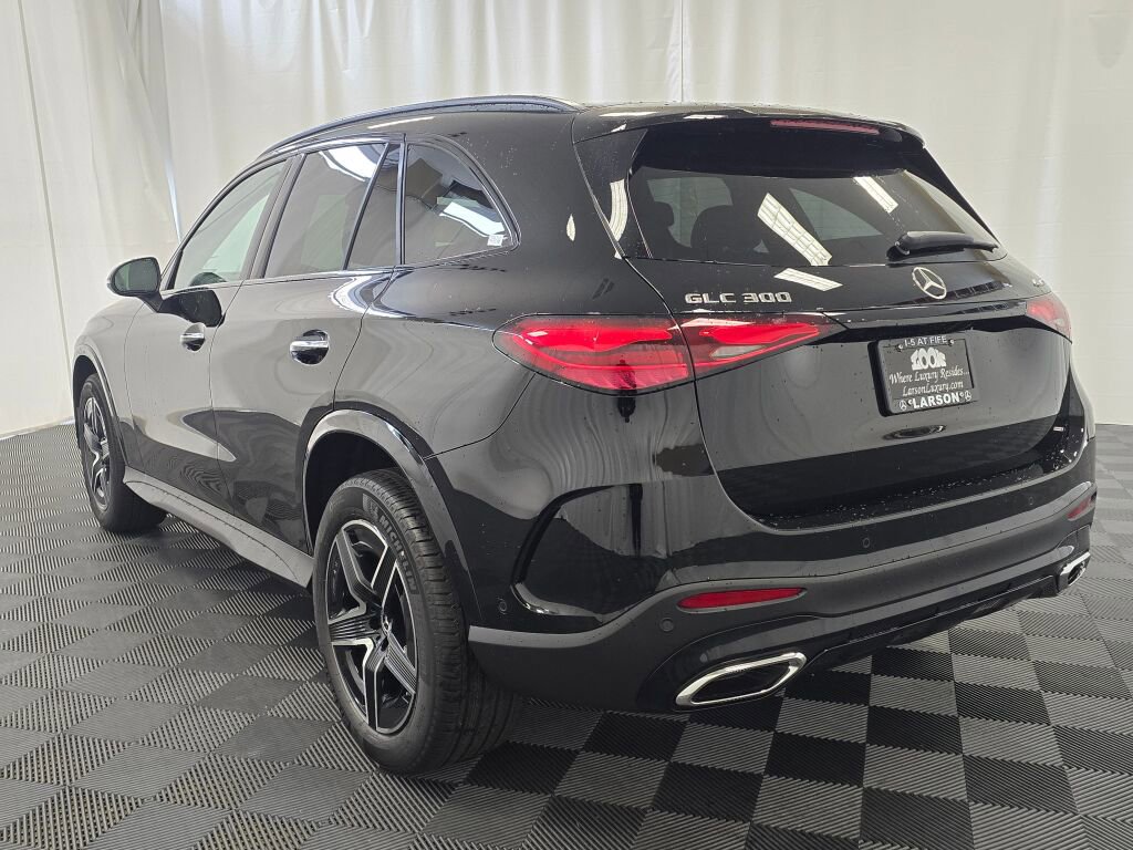 New 2026 Mercedes-Benz GLC 300 4MATIC image 4