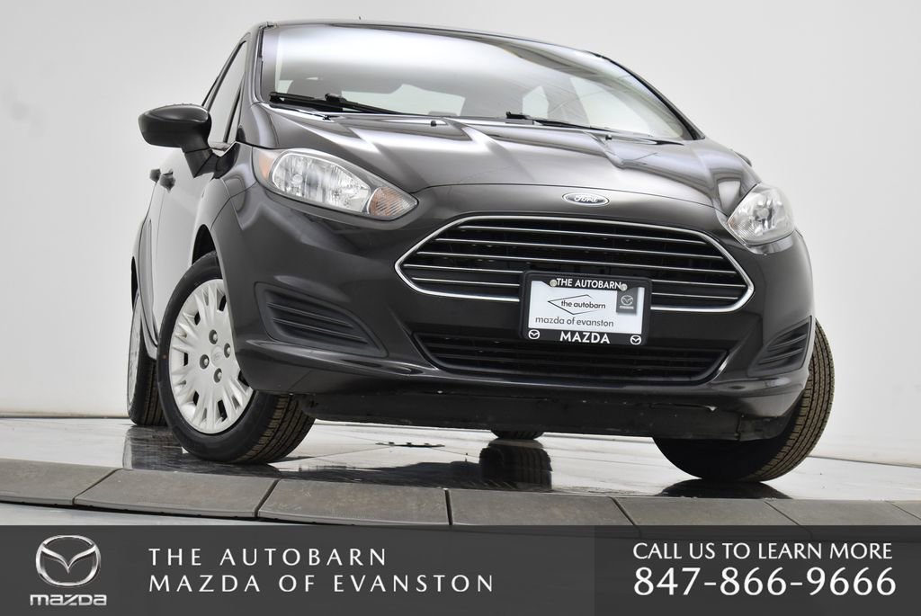 Used 2015 Ford Fiesta S image 3