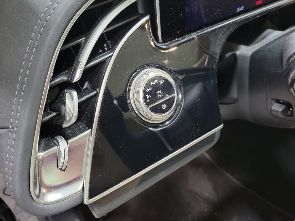 Used 2025 Mercedes-Benz E 450 4MATIC All-Terrain Wagon image 36