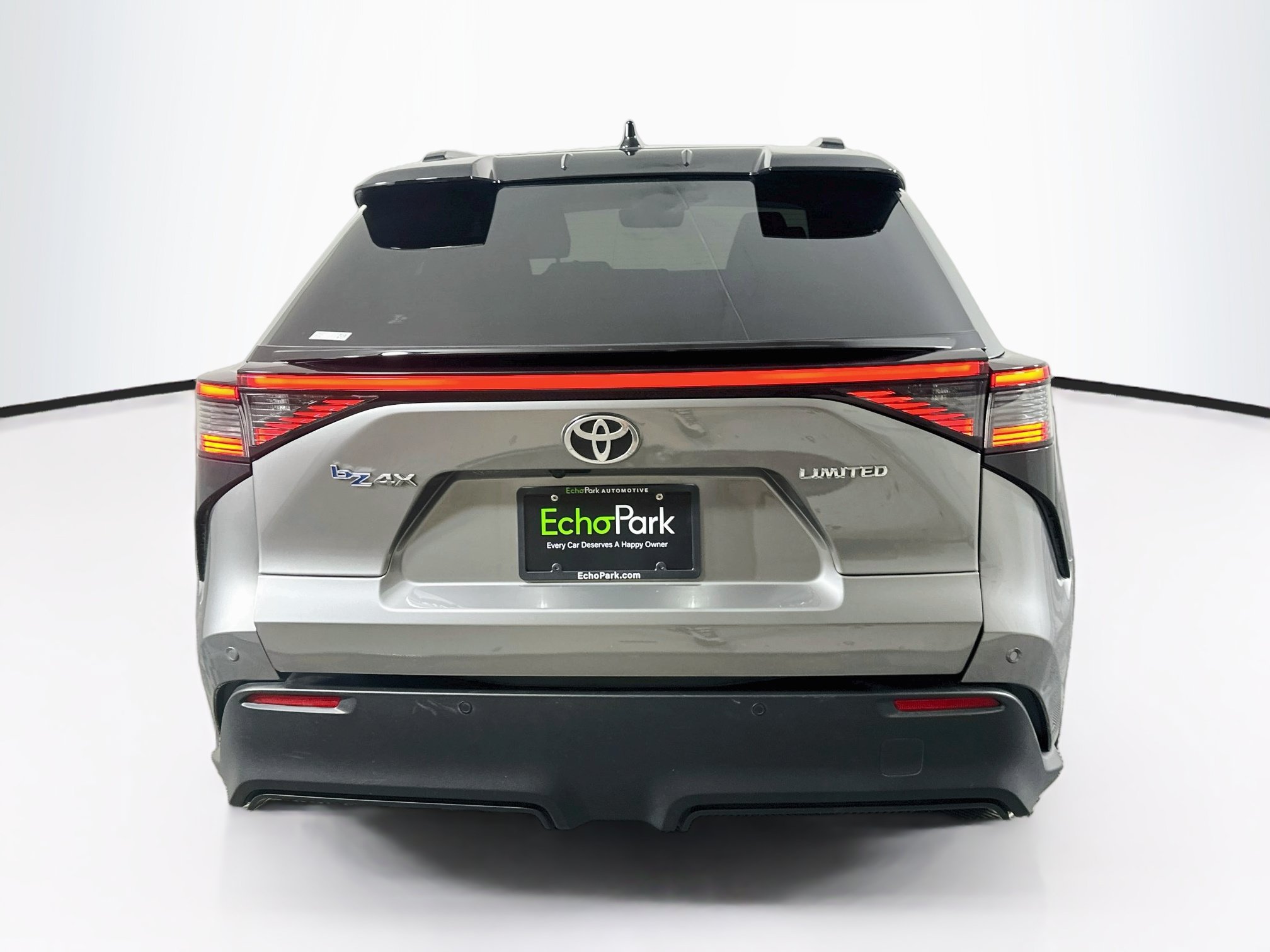 Used 2023 Toyota bZ4X FWD w/ Weather Package image 7