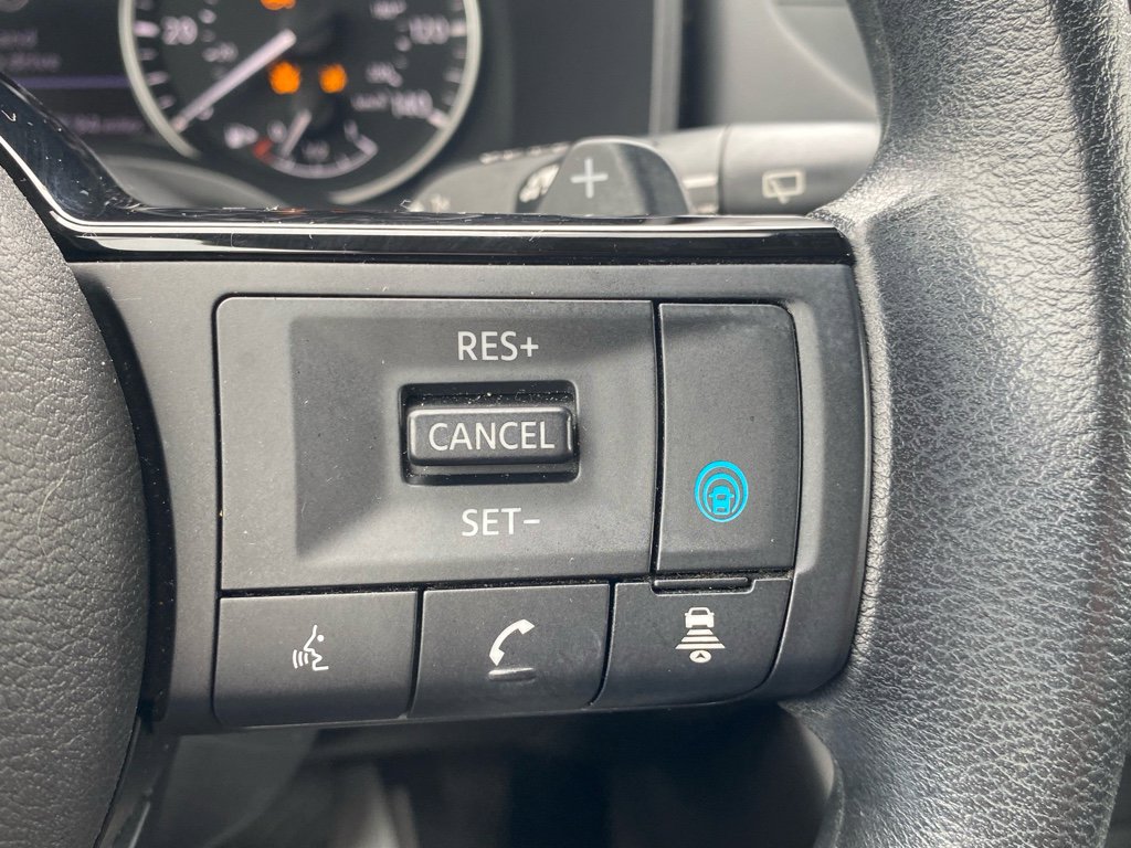 Used 2022 Nissan Rogue SV image 24