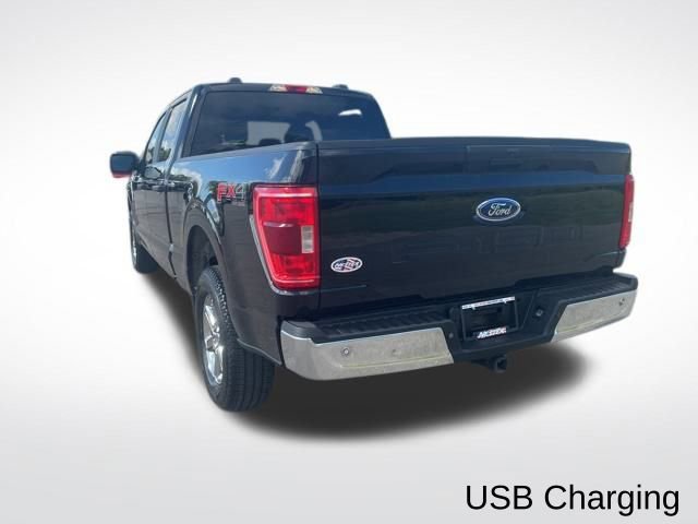Used 2021 Ford F150 XLT w/ FX4 Off-Road Package image 3