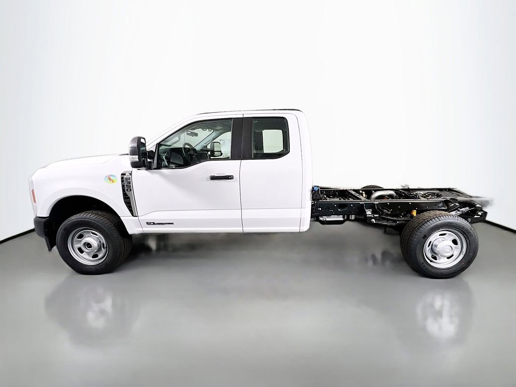 New 2026 Ford F350 XL image 6