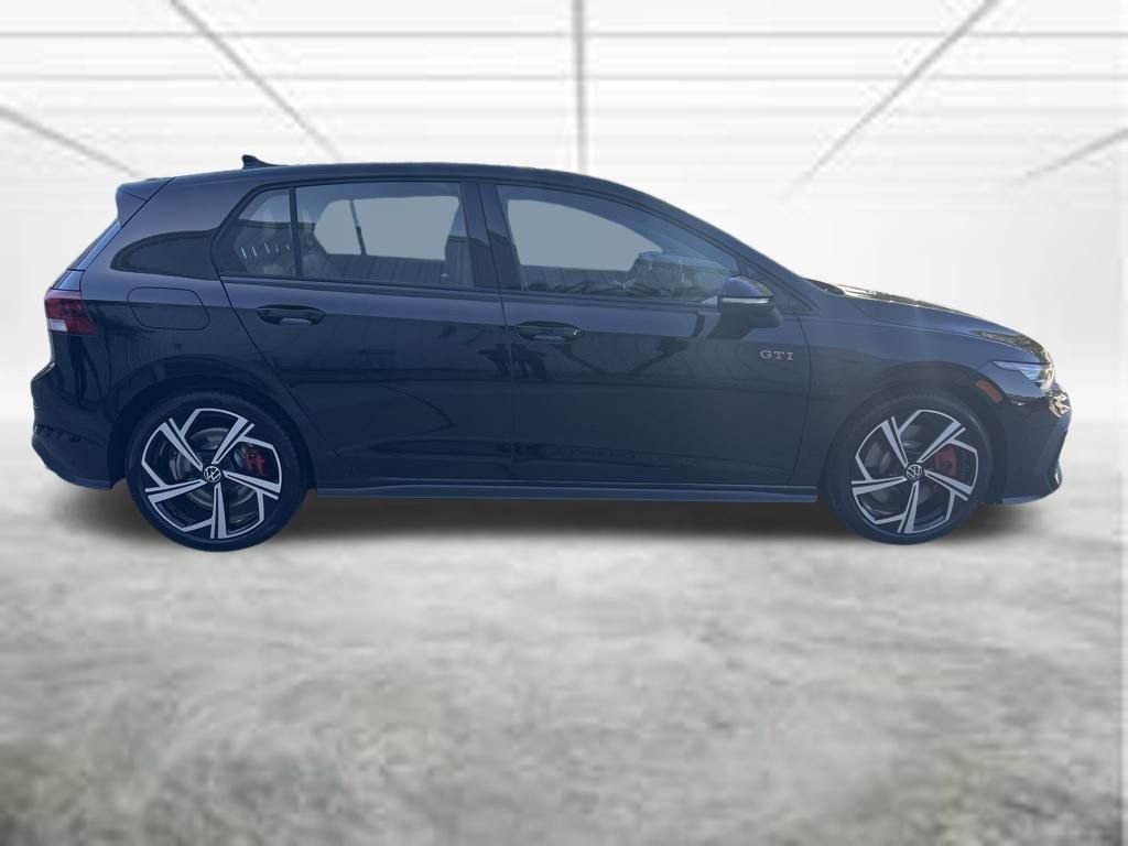 New 2026 Volkswagen GTI SE FWD image 6