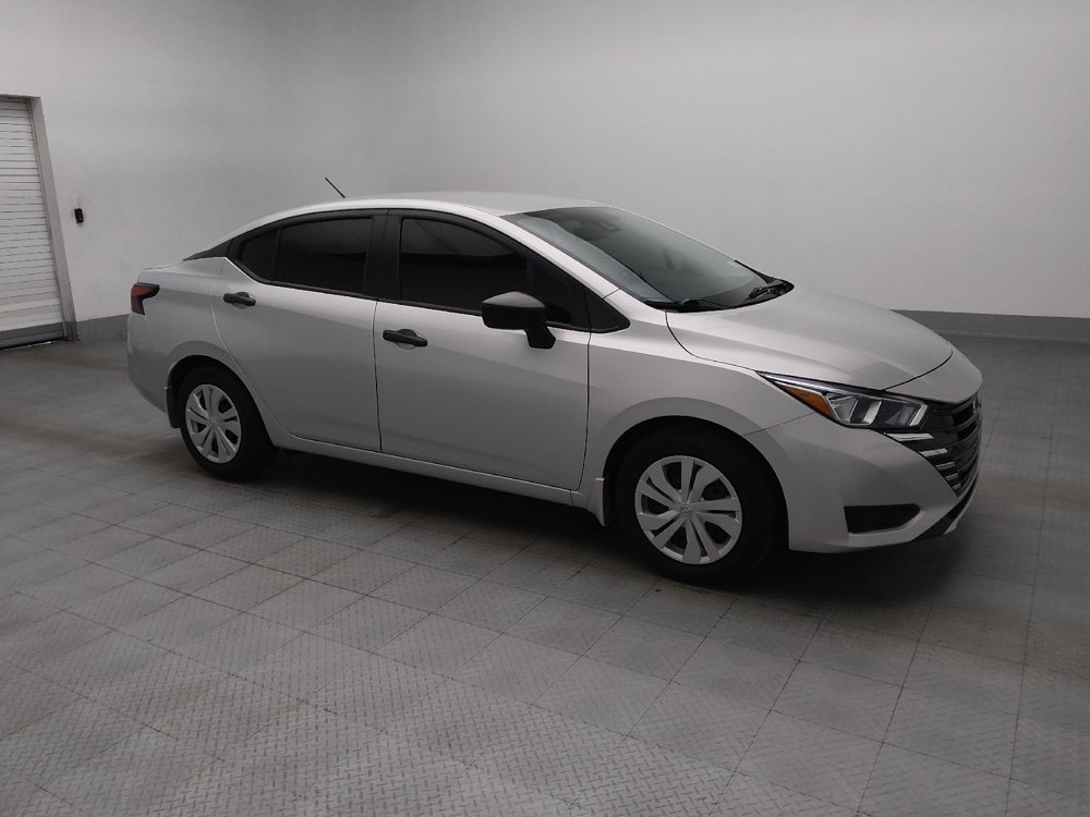 Used 2023 Nissan Versa S w/ Electronics Package FWD image 11