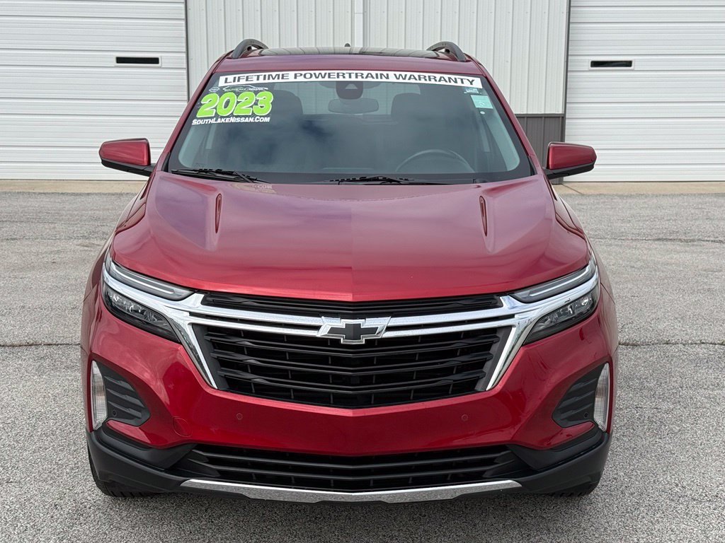Used 2023 Chevrolet Equinox LT FWD image 2