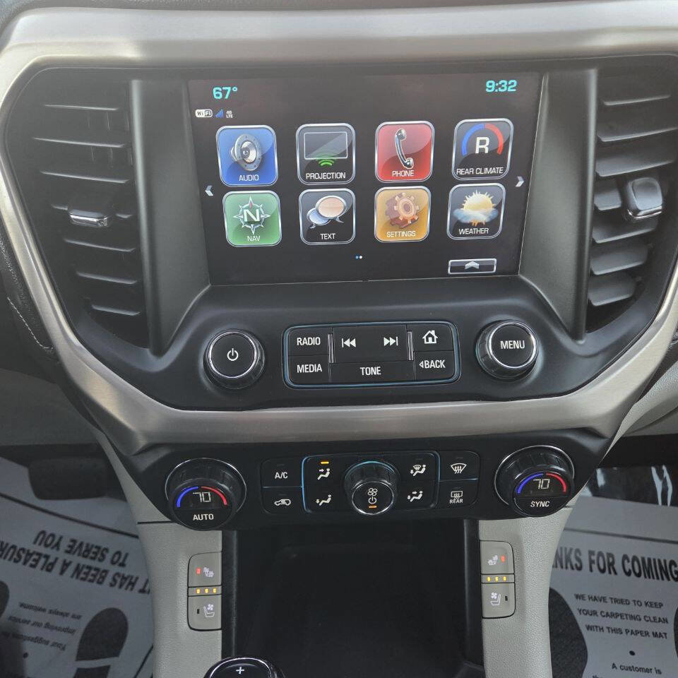 Used 2017 GMC Acadia Denali w/ Technology Package image 31