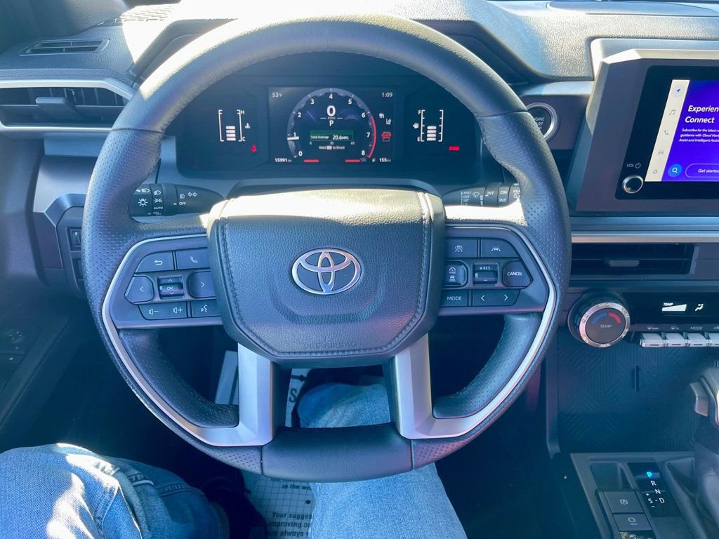 Used 2025 Toyota 4Runner SR5 image 14