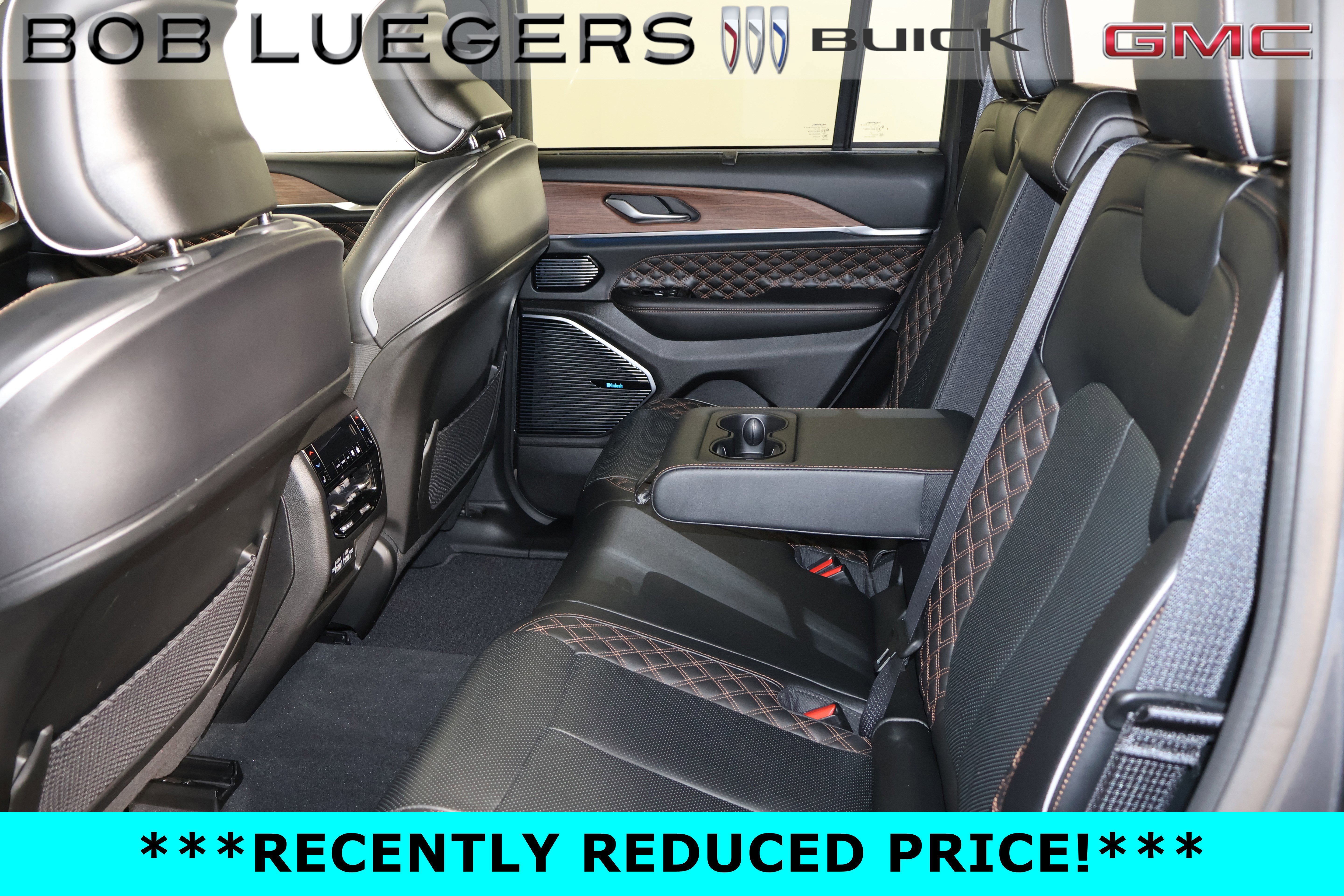 Used 2022 Jeep Grand Cherokee Summit w/ Adv Protech Group IV AWD/4WD image 14
