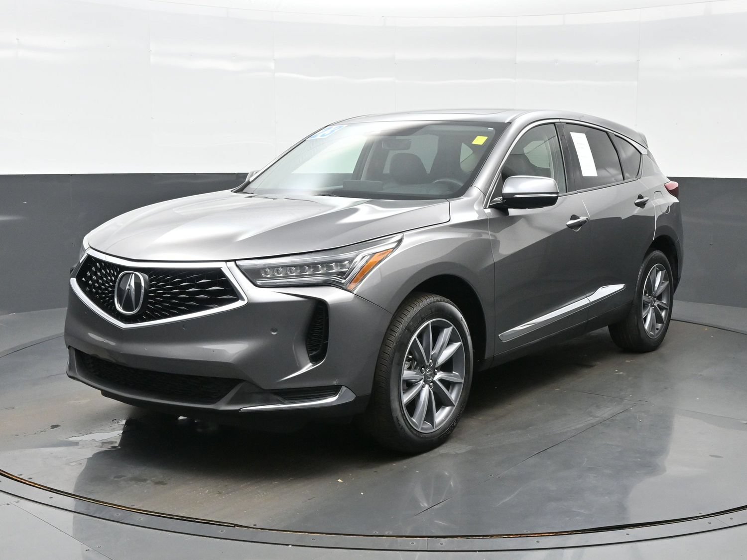 Used 2023 Acura RDX w/ Technology Package FWD image 2