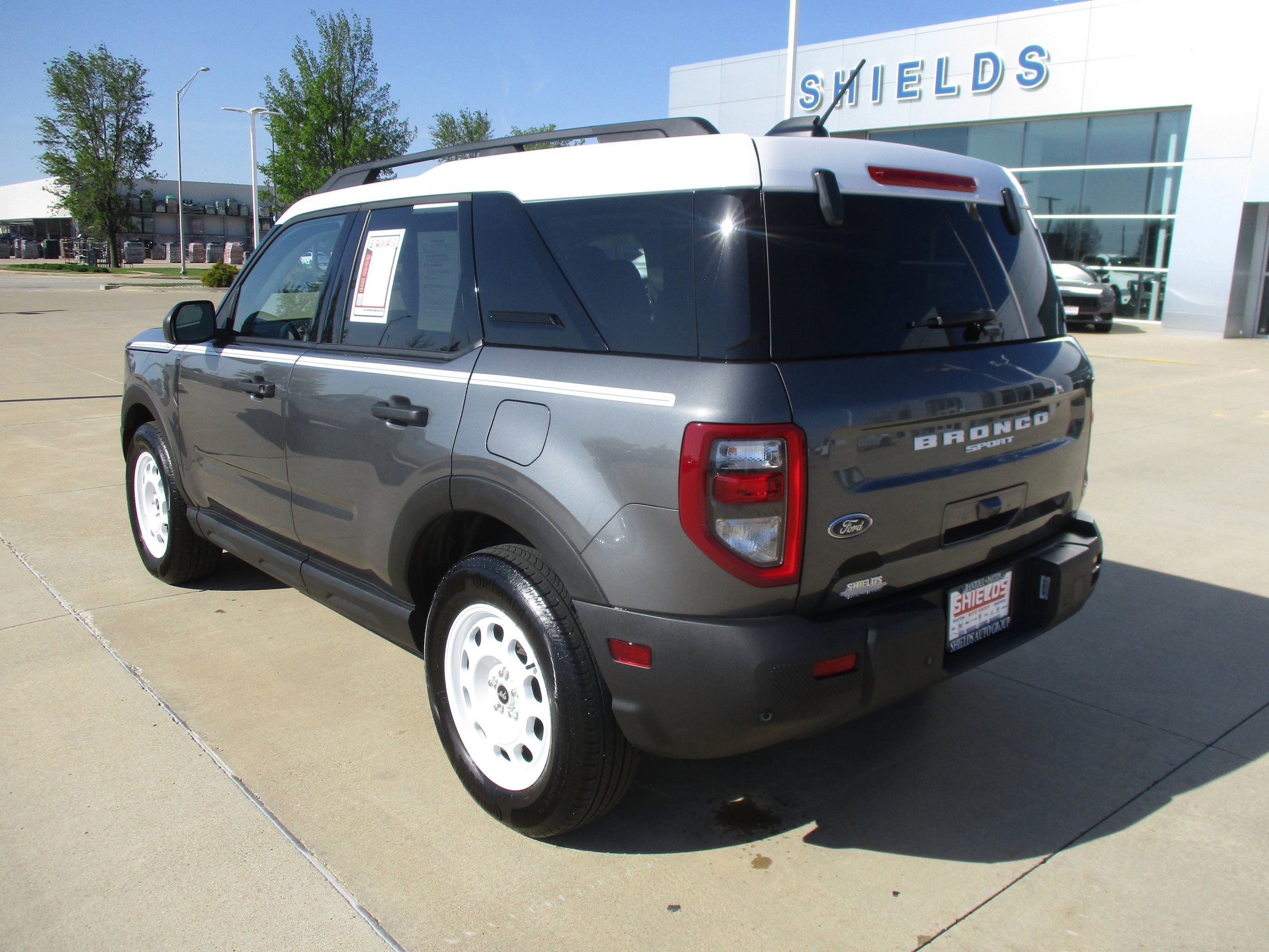 Used 2025 Ford Bronco Sport Heritage w/ Convenience Package AWD/4WD image 4