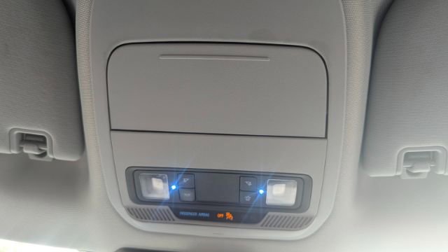Used 2022 Ford F150 Lightning Pro image 38