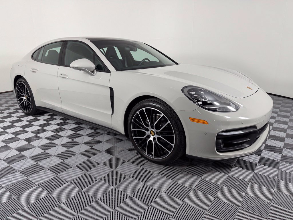 Certified 2023 Porsche Panamera 4 Platinum Edition AWD/4WD image 13