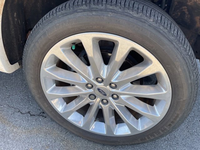 Used 2019 Ford F150 Limited w/ Trailer Tow Package image 5