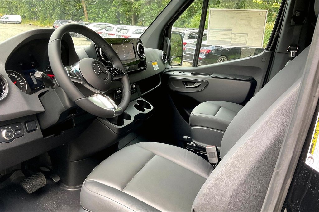 New 2026 Mercedes-Benz Sprinter 2500 image 7