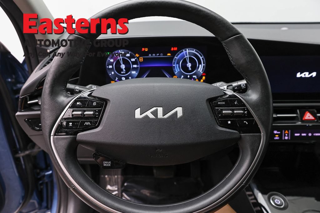 Used 2023 Kia Niro Wind w/ Wind Preserve Package FWD image 10