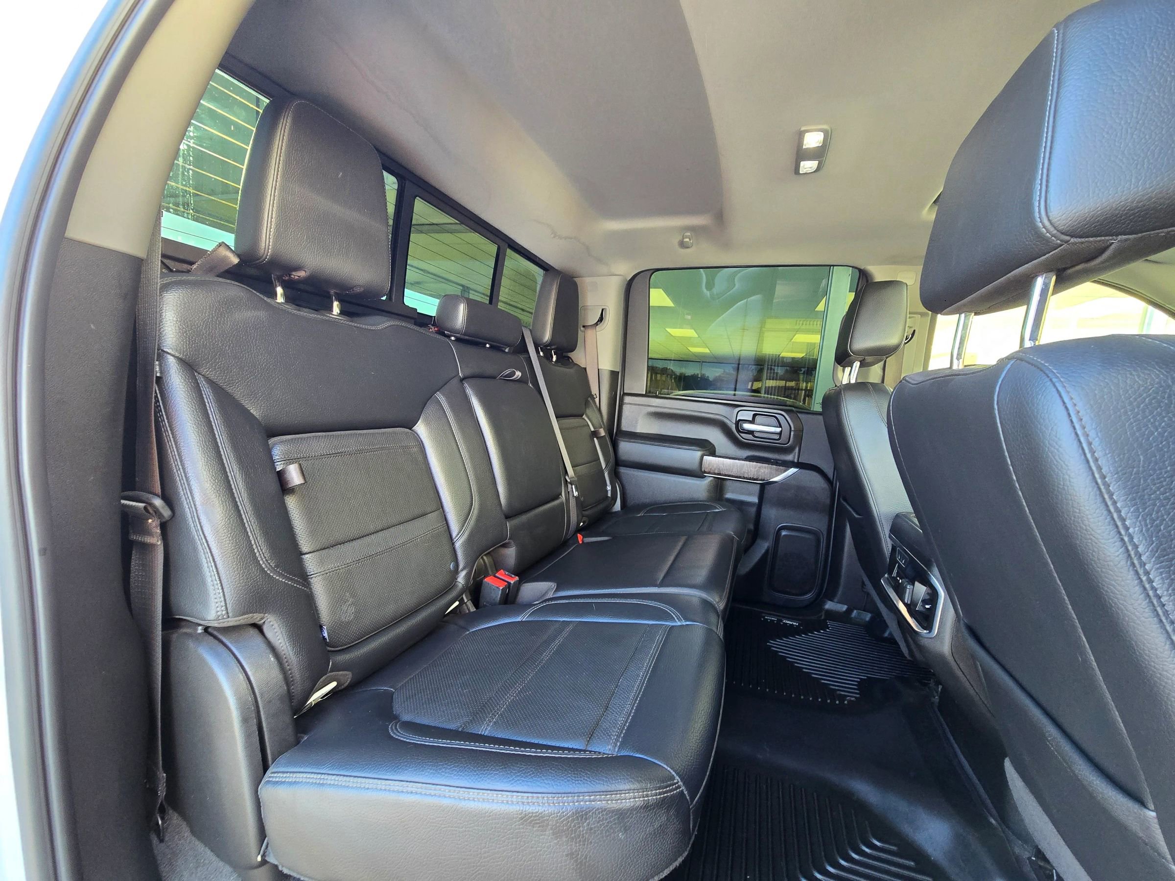 Used 2023 GMC Sierra 2500 Denali w/ Denali Ultimate Package image 15