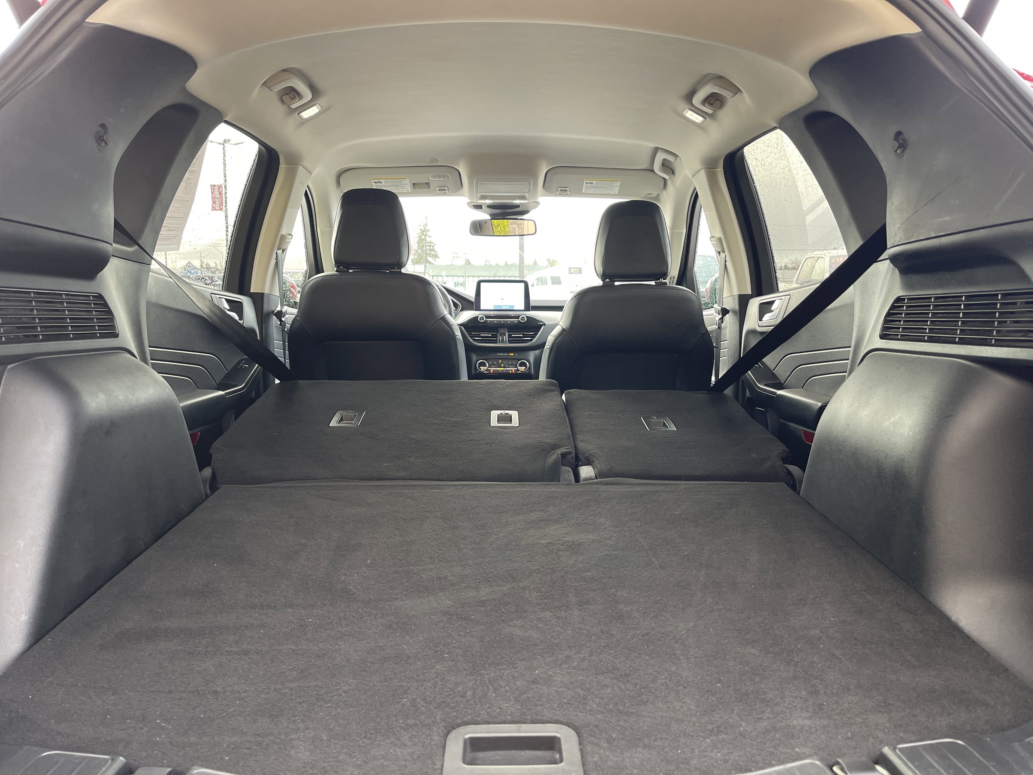 Certified 2022 Ford Escape Titanium image 30