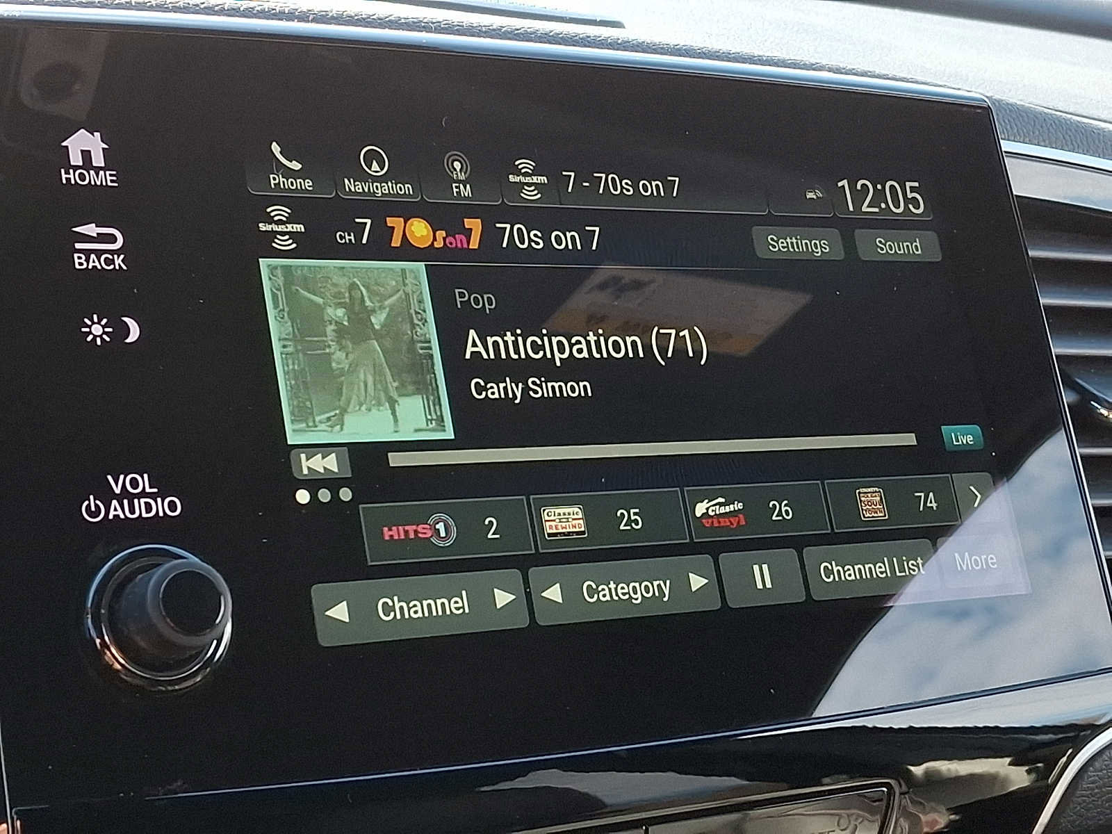 Used 2022 Honda Pilot Black Edition image 15