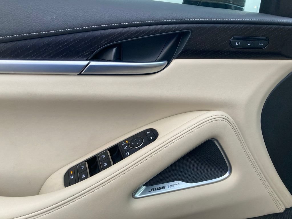Used 2023 INFINITI QX60 Sensory w/ Vision Package FWD image 14