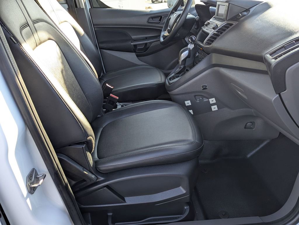 Used 2022 Ford Transit Connect XL image 23