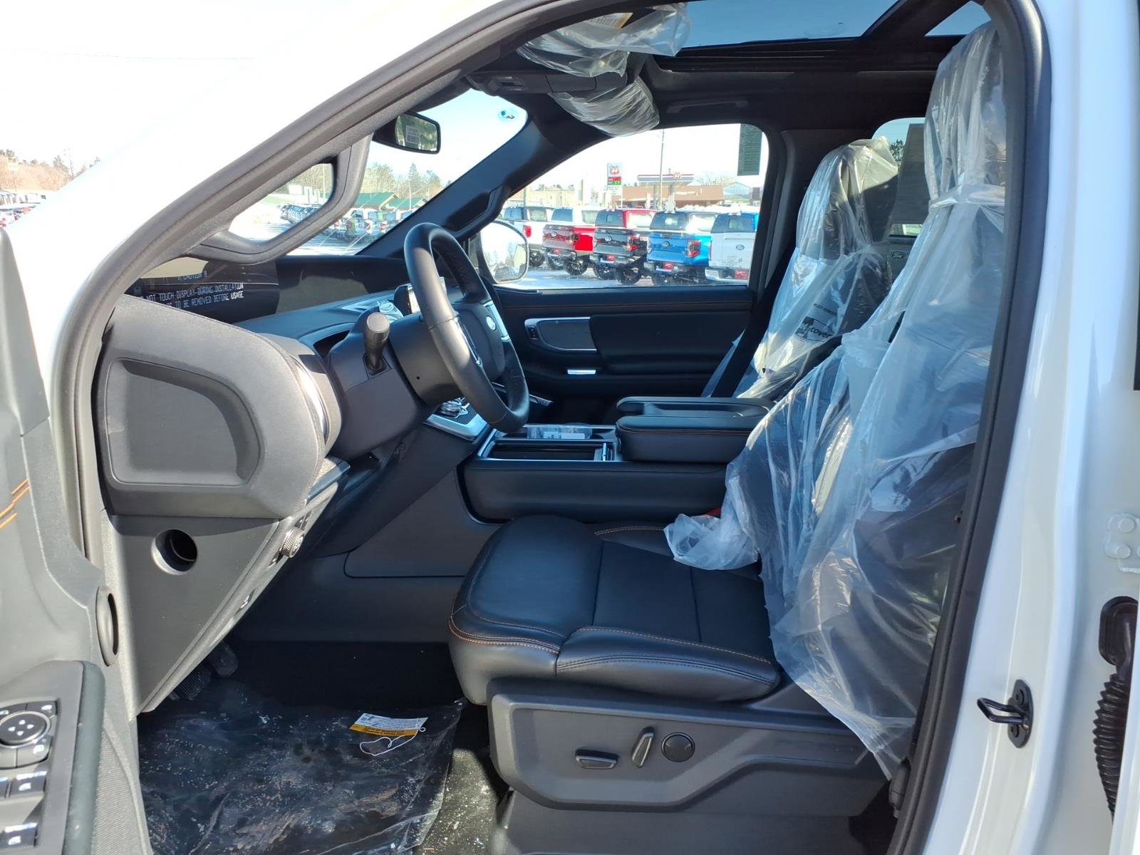 New 2026 Ford Expedition Tremor image 5