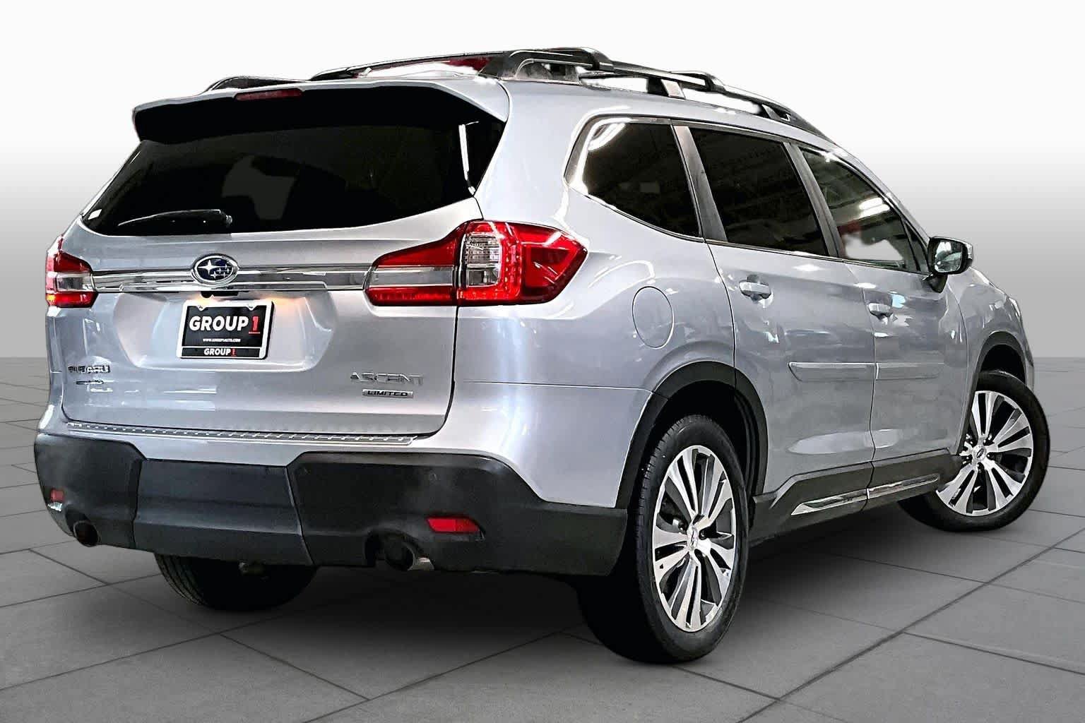 Used 2019 Subaru Ascent Limited w/ Popular Package #3 AWD/4WD image 12