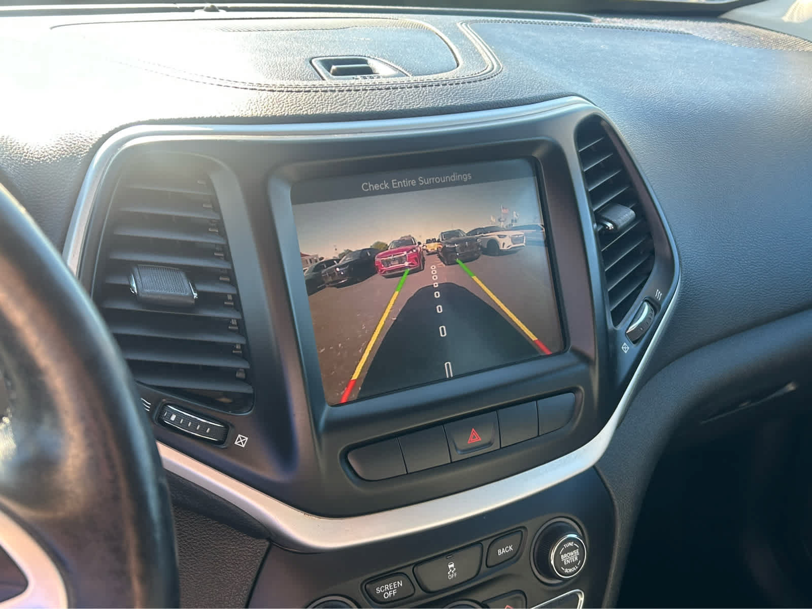 Used 2014 Jeep Cherokee Limited FWD image 26