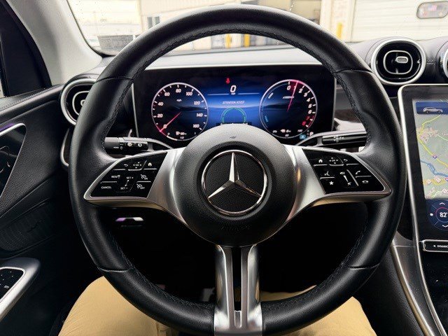 Used 2025 Mercedes-Benz GLC 350e 4MATIC image 15