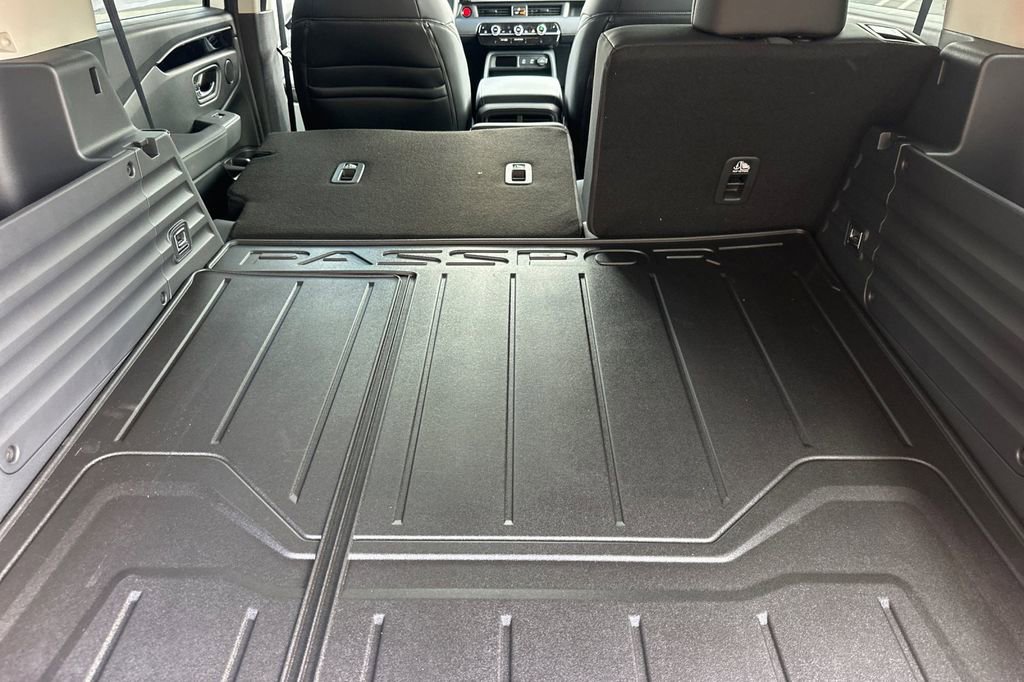 Used 2026 Honda Passport RTL image 13