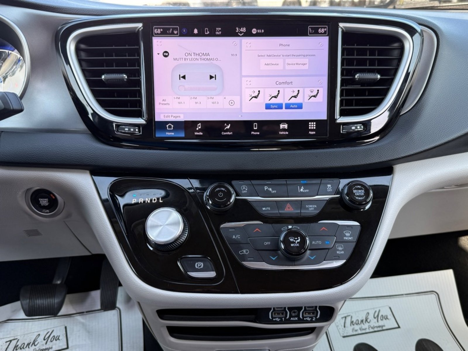 Used 2023 Chrysler Pacifica Touring-L image 31