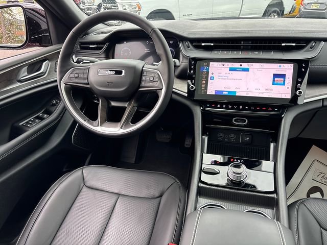 New 2026 Jeep Grand Cherokee L Limited AWD/4WD image 11