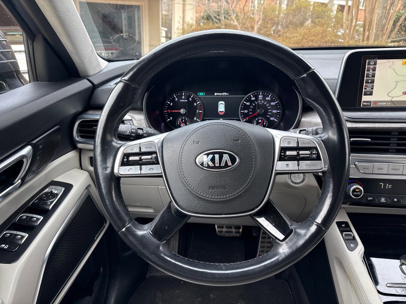 Used 2020 Kia Telluride SX w/ SX Prestige Package image 19