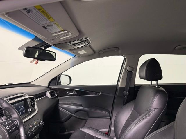 Used 2018 Kia Sorento FWD image 30