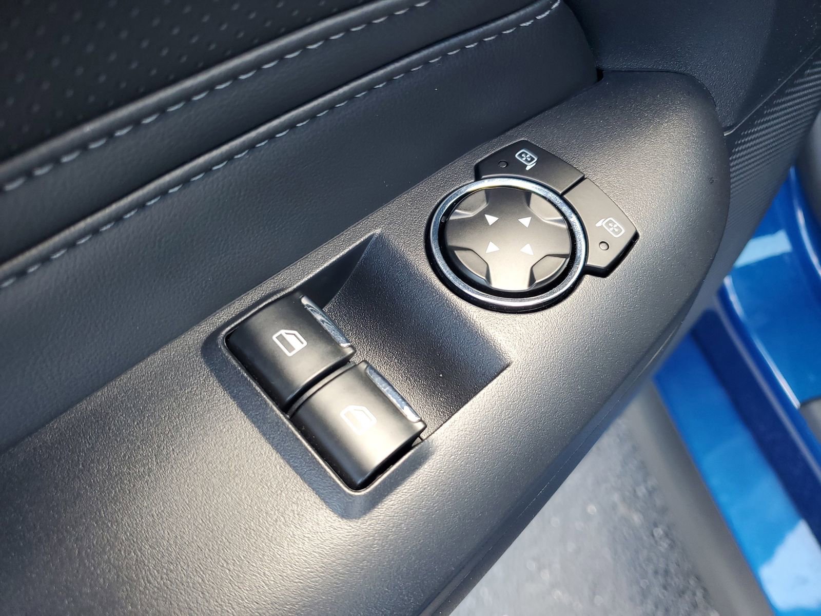 Used 2024 Ford Mustang Premium RWD image 9