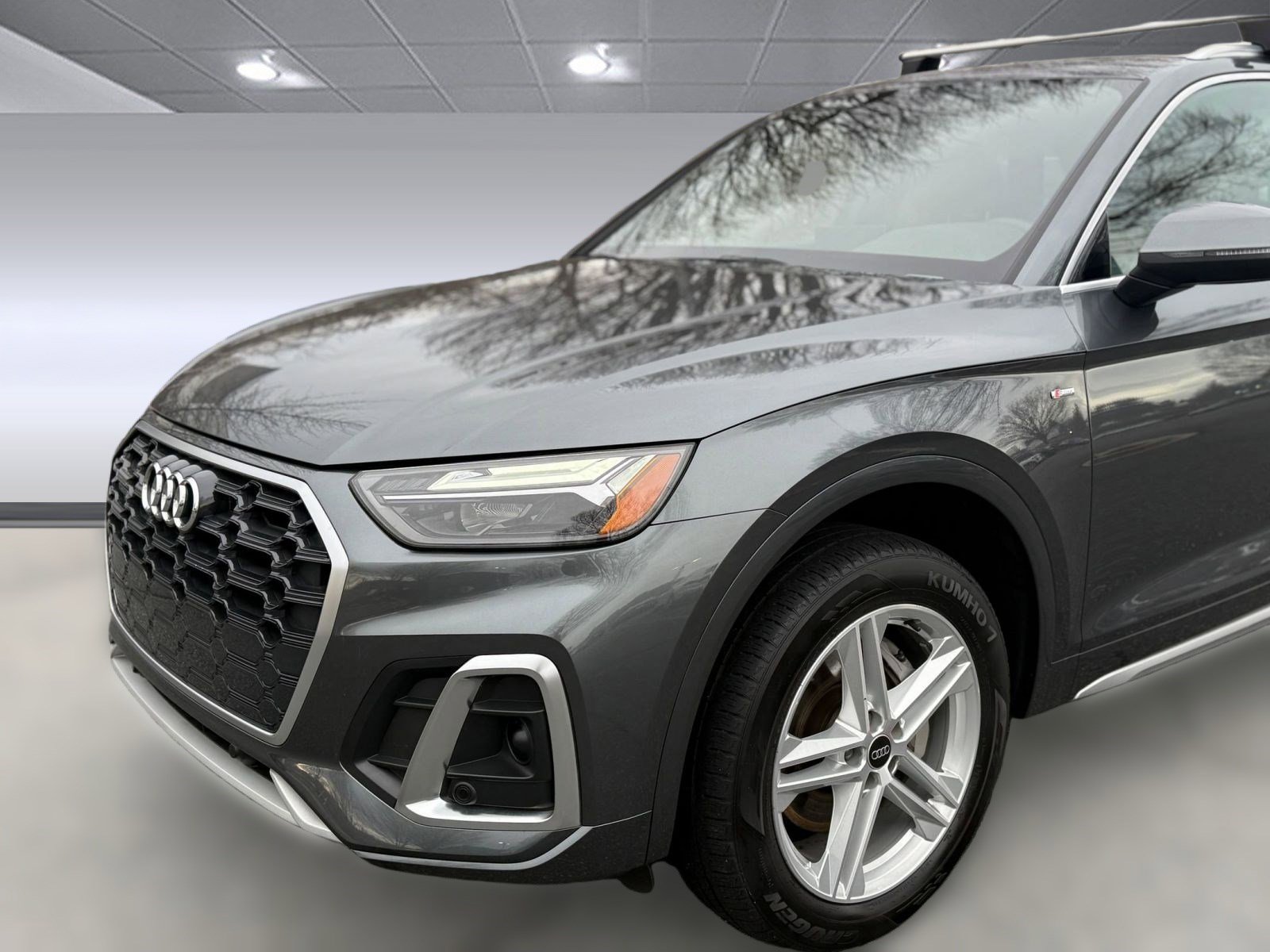 Used 2023 Audi Q5 e Premium w/ Convenience Package image 22