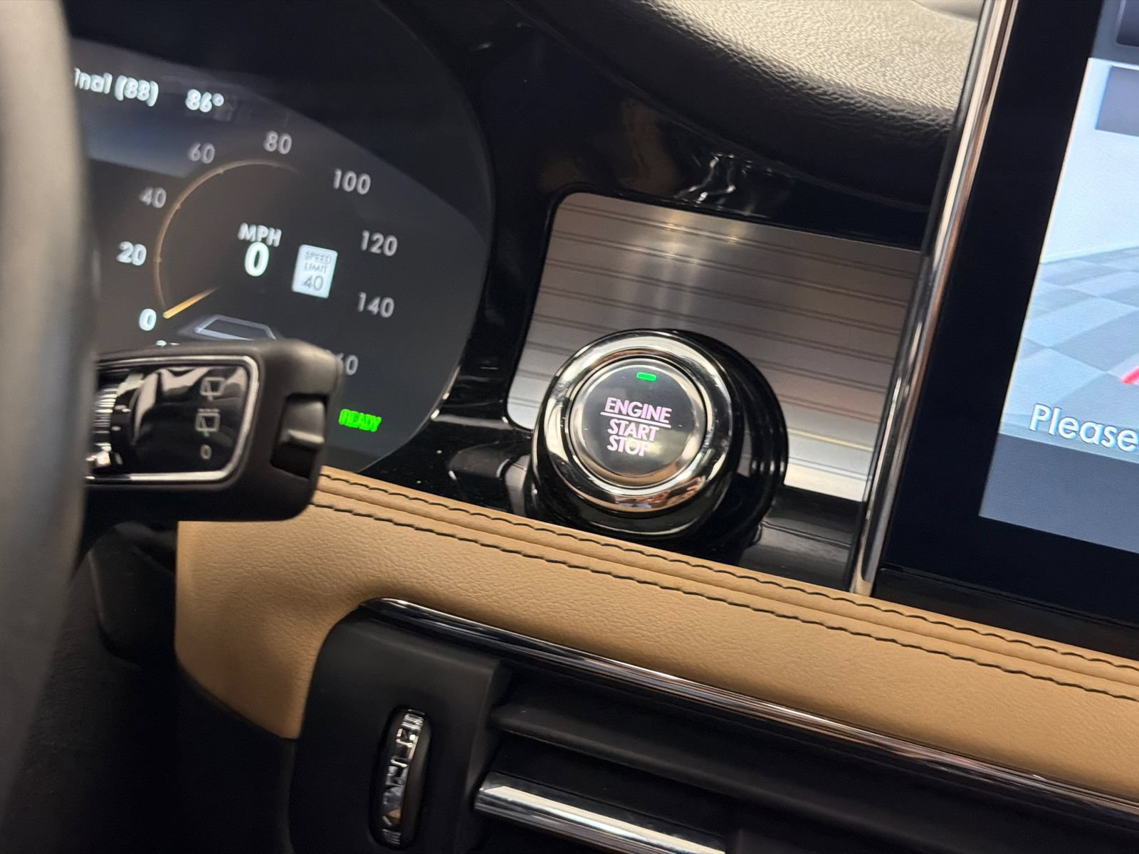 Certified 2022 Lincoln Corsair Grand Touring w/ Elements Technology Bundle AWD/4WD image 28