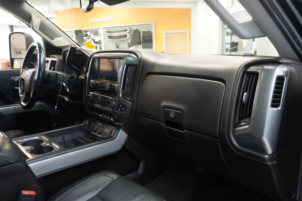 Used 2015 Chevrolet Silverado 2500 LTZ w/ Duramax Plus Package AWD/4WD image 25