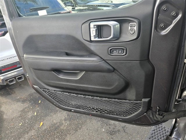 Used 2021 Jeep Wrangler Unlimited Sahara image 23