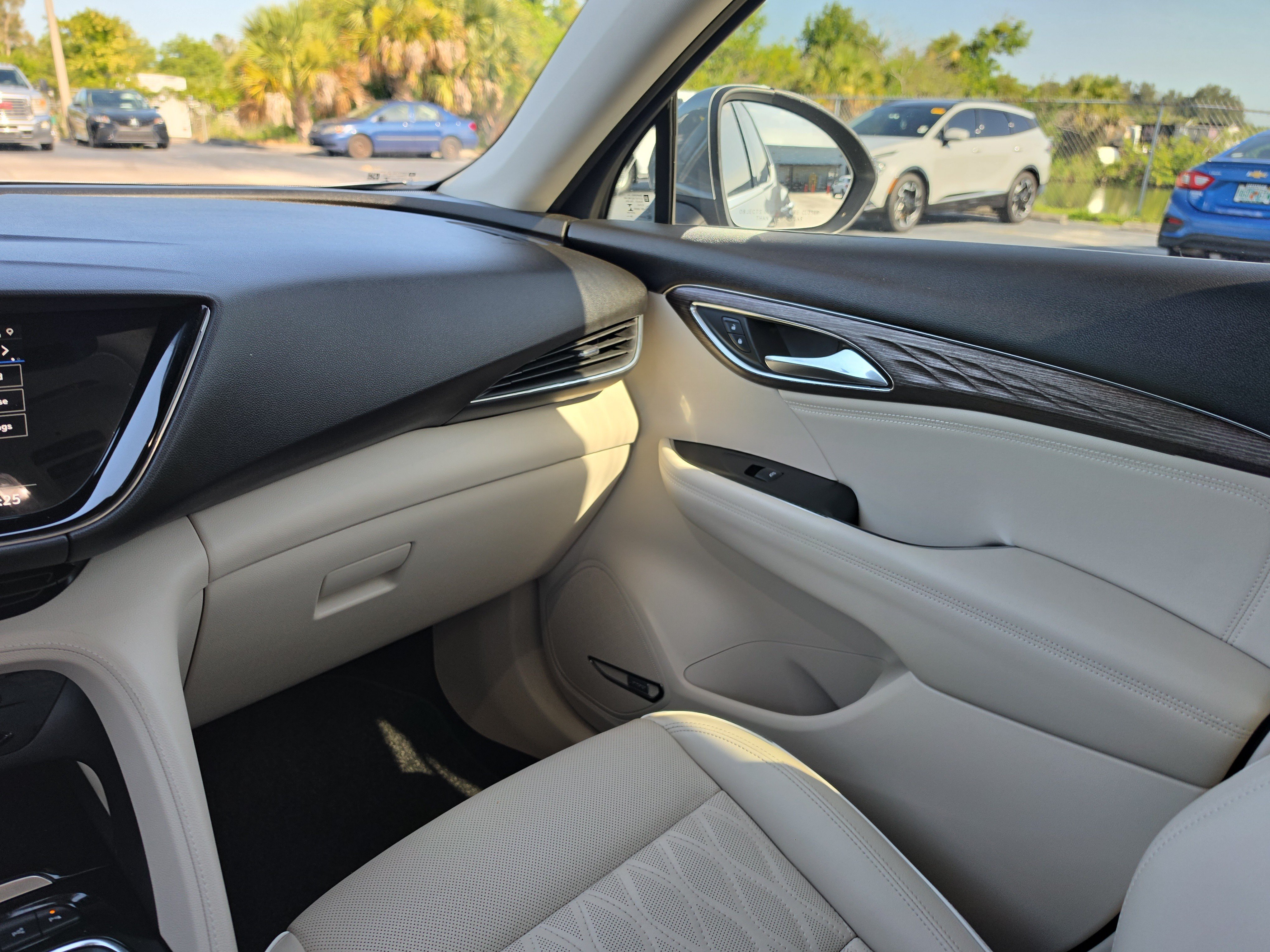 Certified 2023 Buick Envision Avenir FWD image 10