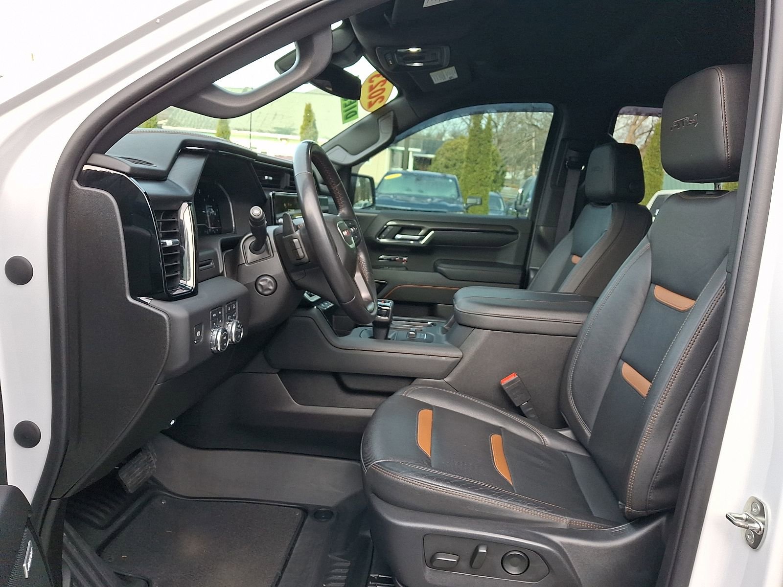 Used 2023 GMC Sierra 1500 AT4 w/ AT4 Preferred Package image 13