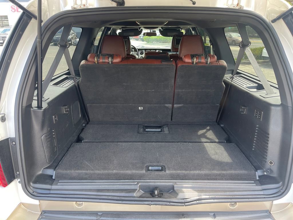Used 2014 Ford Expedition EL King Ranch AWD/4WD image 19