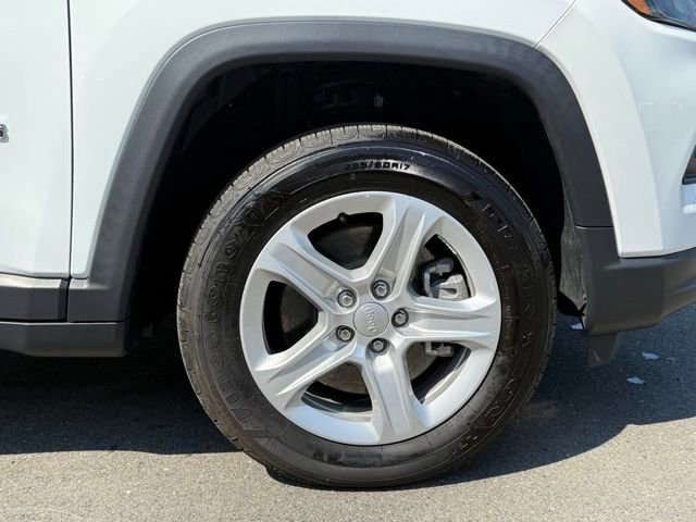 Used 2023 Jeep Compass Latitude w/ Sun and Sound Group image 20