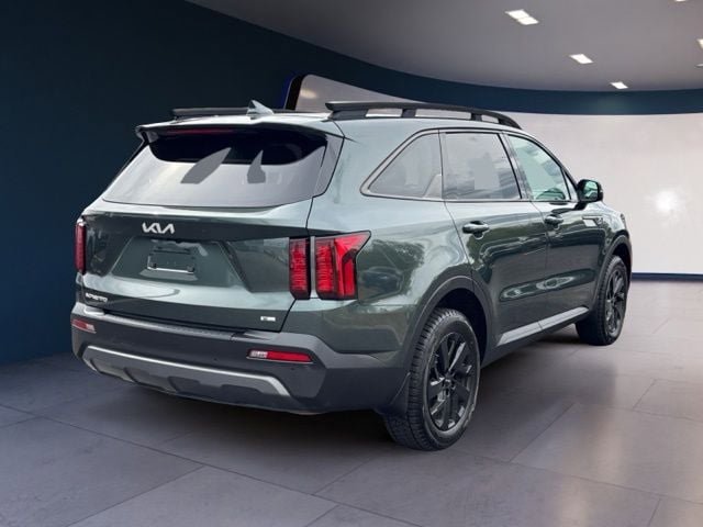 Certified 2023 Kia Sorento S w/ Panoramic Sunroof Package AWD/4WD image 5