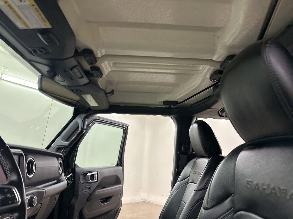 Used 2023 Jeep Wrangler Unlimited Sahara w/ Cold Weather Group AWD/4WD image 33