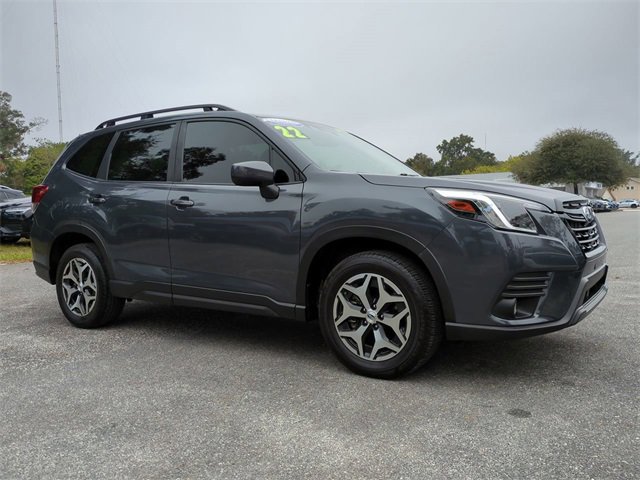 Used 2022 Subaru Forester Premium w/ Popular Package #2 image 2