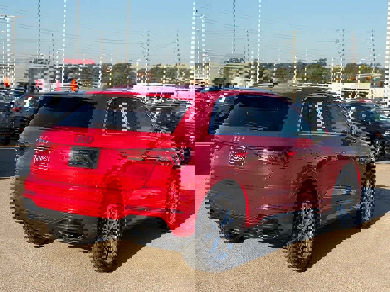 Used 2023 Audi Q3 2.0T Premium image 7
