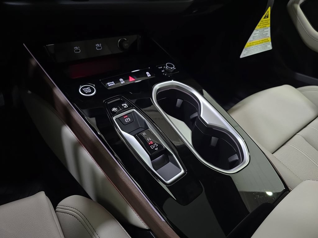 New 2026 Audi A6 Premium Plus AWD/4WD image 24