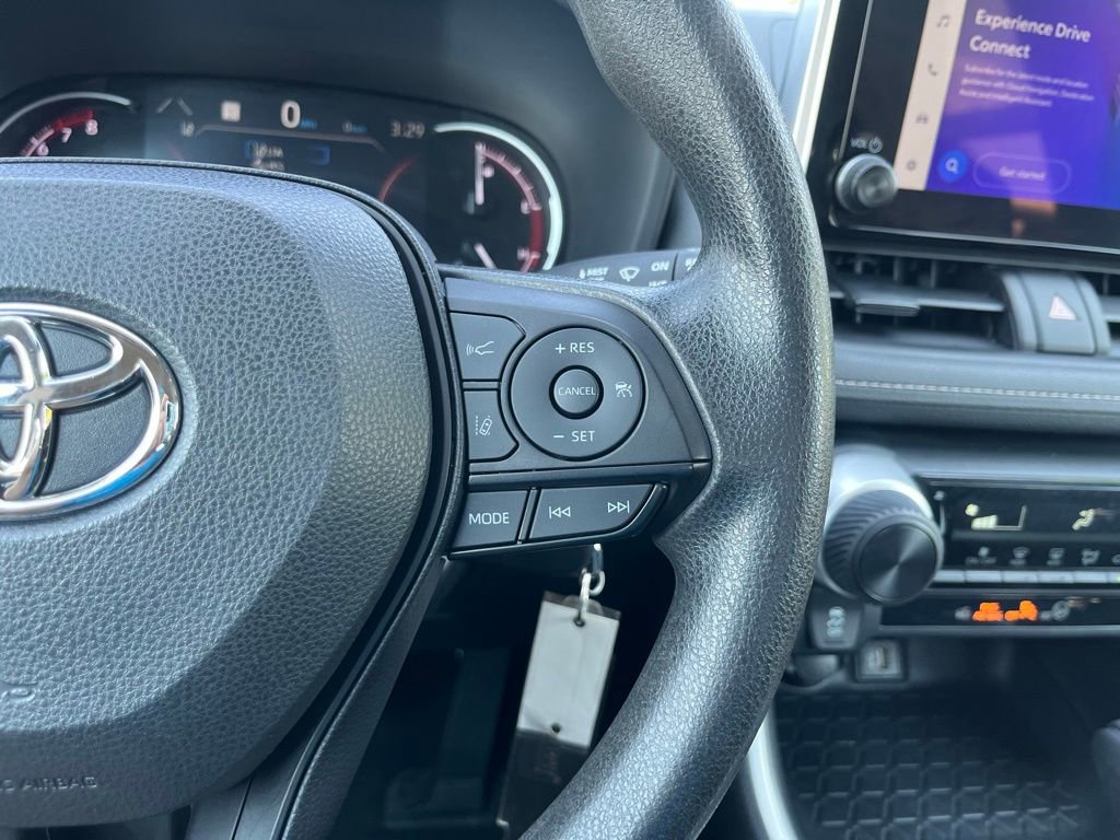 Used 2024 Toyota RAV4 LE image 26